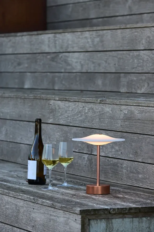 Sinus 22 Portable bordlampe, kobber af Piet Hein