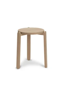 Skagerak Nomad Skammel fra Fritz Hansen