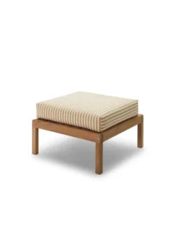 Skagerak Virkelyst Puf, Golden Yellow Stripe fra Fritz Hansen
