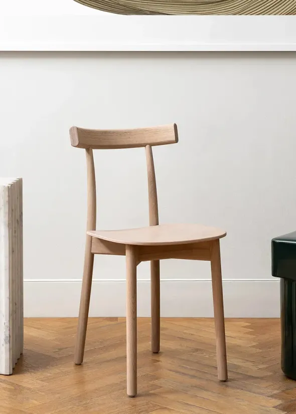 Skinny wooden chair, oak fra Nine