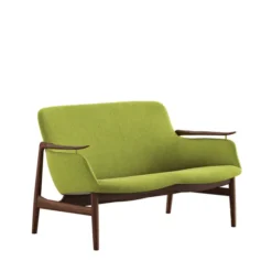 53 sofa, valnød af Finn Juhl