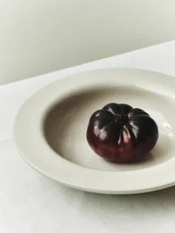 S.R. Large Shallow Bowl fra Louise Roe