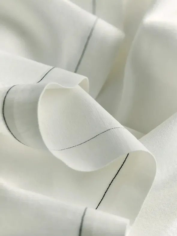 S.R. Table Cloth 03 fra Louise Roe