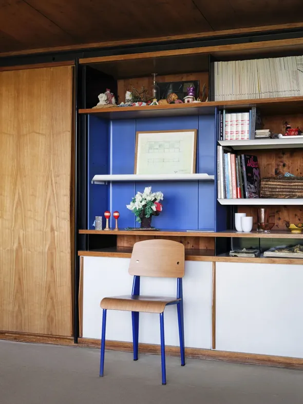 Standard Chair fra Vitra