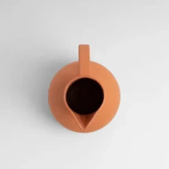 Strøm Kande, terracotta fra raawii