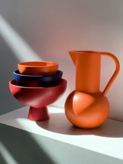 Strøm Kande, vibrant orange fra raawii