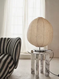 Taula Side Table fra Ferm Living