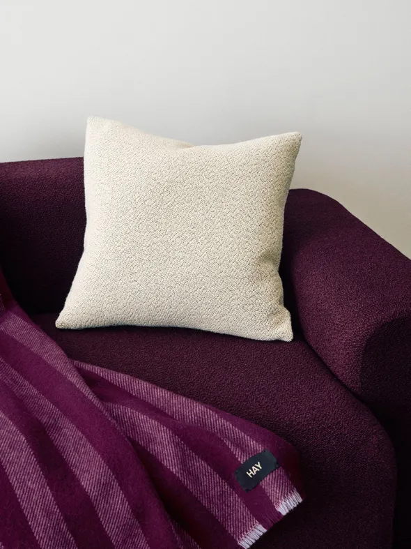 Texture Cushion fra Hay