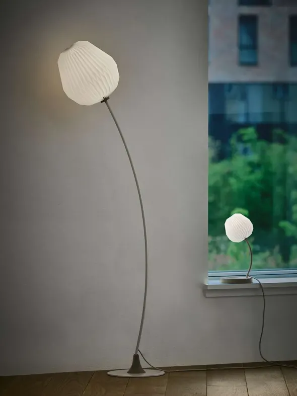 The Bouquet Gulvlampe fra Le Klint