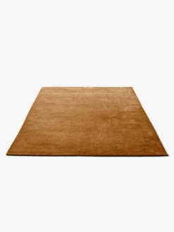 The Moor Rug AP7 200x300 fra &Tradition