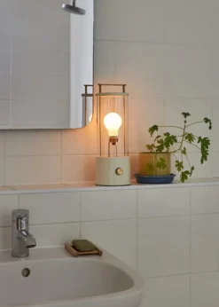 The Muse Portable Lampe, Candlenut White fra Tala
