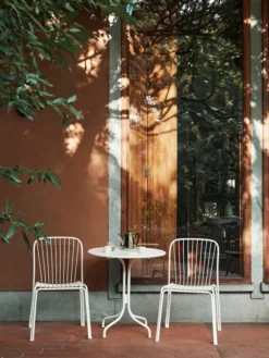 Thorvald SC96 Cafébord, Ø70 fra &Tradition