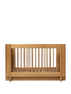 Tilu Baby Cot tremmeseng, olieret eg fra Ferm Living