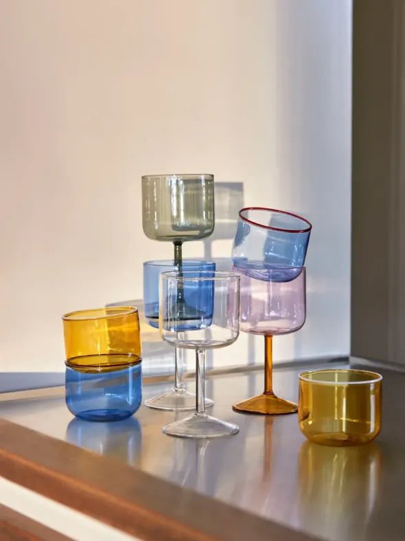 Tint Wine Glass fra Hay