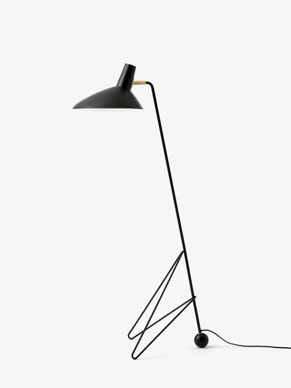 Tripod HM8 Gulvlampe af Hvidt & Mølgaard
