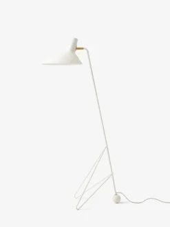 Tripod HM8 Gulvlampe af Hvidt & Mølgaard