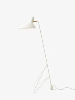 Tripod HM8 Gulvlampe af Hvidt & Mølgaard