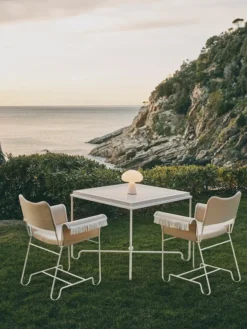 Tropique Outdoor Spisebord fra GUBI