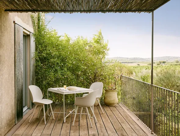 Tropique Outdoor Spisebord fra GUBI