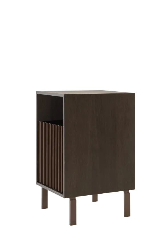 VIPP672 sengebord, mørk eg fra Vipp