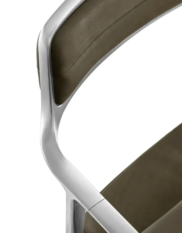 VIPP452 Swivel Chair, bosco grøn læder fra Vipp