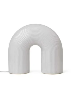 Vuelta Floor Lamp fra Ferm Living