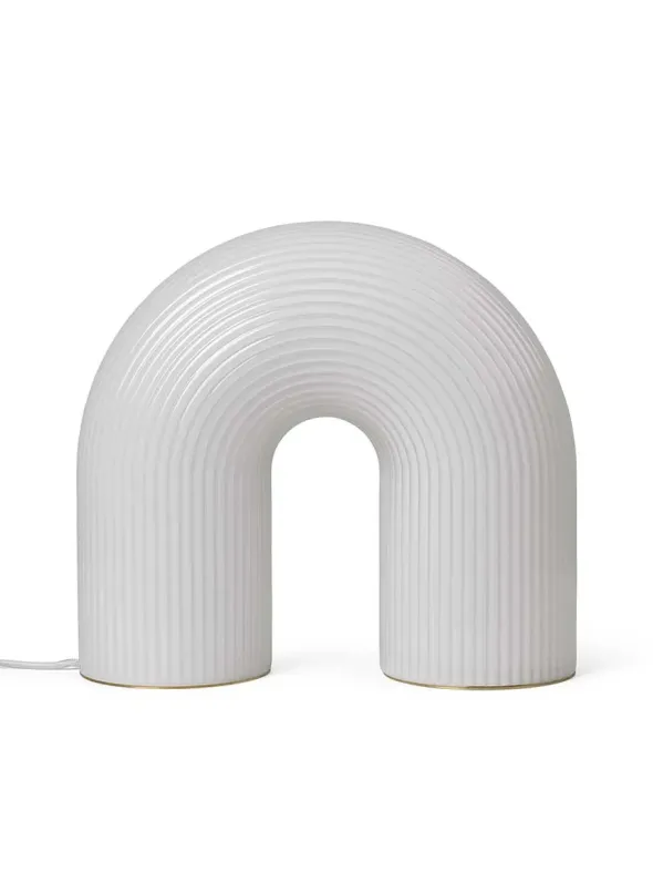 Vuelta Floor Lamp fra Ferm Living