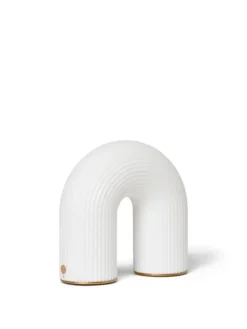 Vuelta Portable Lamp fra Ferm Living