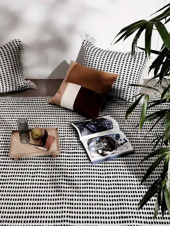 Way Gulvtæppe fra Ferm Living