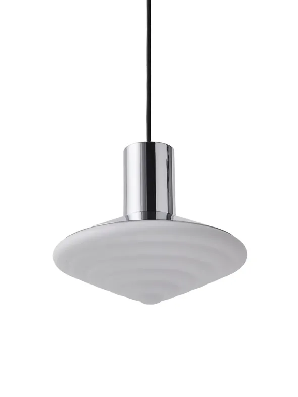 Whipped Pendant Lamp, all chrome fra LEO Objects