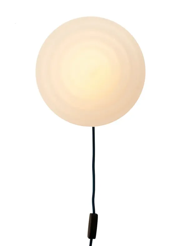 Whipped Wall Lamp, ocean blue fra LEO Objects