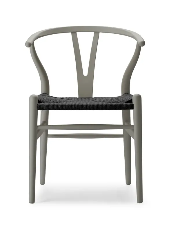 Y-stol CH24 Soft Clay med sort flet af Hans J. Wegner