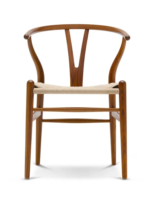 Y-stol CH24, Valnød lak af Hans J. Wegner